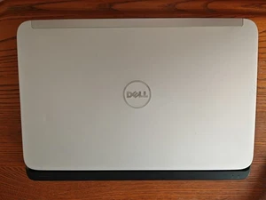 Dell XPS L502X Laptop - Picture 1 of 5