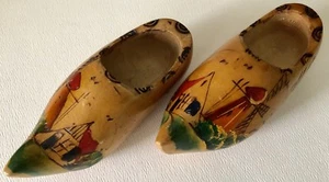 "Zapatos de madera holandeses vintage madera holandesa pintados a mano muñeca pequeña miniatura 6""" - Imagen 1 de 5