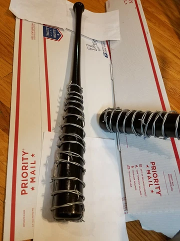 Black "LUCILLE" Replica Maple Baseball Bat! The Walking Dead. Real Barbed Wire Cover