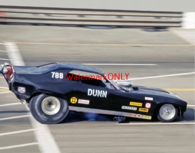 FOTO ENGRAÇADA DE CARRO "GRANDE" Jim Dunn 1974 satélite Plymouth NITRO! #(17) - Imagem 1 de 2