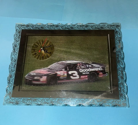 Dale Earnhardt race clock With Flashing Red LED’s Around Car. Vintage 90s Works Cover