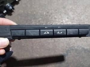 BMW E88 CONVERTIBLE SOFT TOP ROOF CONTROL SWITCH 61.31-9181252-01 03745650 - Picture 1 of 3