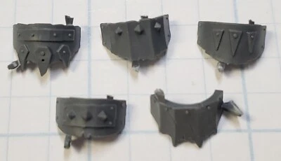 Warhammer 40k Ork Bits Kill Team Wrecka Krew Almohadillas de Hombro Chatarra x5 Set B Foto 1 de 4