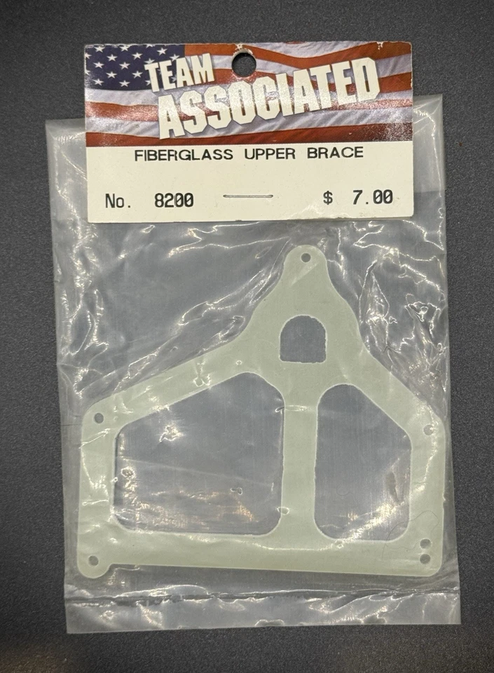 Team Associated Vintage 8200 Fiberglass Rear Upper Brace RC10L Pan Car - Image 1 of 3