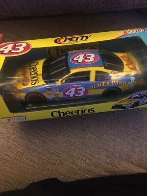 2004 Richard Petty Team Calibre 1/24 Cheerios Carro Assinado por Richard Petty - Imagem 1 de 4