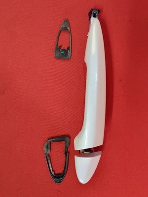 Manija de puerta trasera derecha pasajero Lexus IS250 IS350 2007-2015 con base blanca Foto 1 de 4