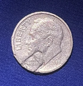 2013 D & 2019P Roosevelt Dime Die Chips errors on Obverse and Reverse Lot of 2 - Picture 1 of 4