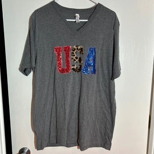 Bella Canvas USA Pailletten Leopardenmuster V-Ausschnitt T-Shirt Damen XL - Bild 1 von 3