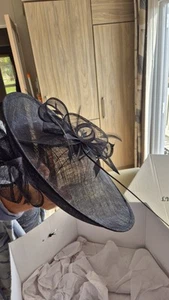 Designer Hat for Wedding and Occasional Events - Picture 1 of 7