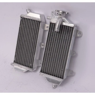 US3 para radiador Yamaha: YZ450F 2014-2017 / YZ250F 2014-2018 / YZ250FX 2016-2019 Foto 1 de 4