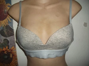 Victoria's Secret PINK Wear Everywhere Wireless Push Up Bra in Gray - Sz 32A - Picture 1 of 3