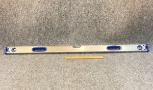 Swanson 48" Spirit Level Light Weight Aluminum - Picture 1 of 7