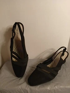 NEW Easy Street Women's Shoes Black Slingback Micro Suede Strap Pumps sz 10W - Picture 1 of 23