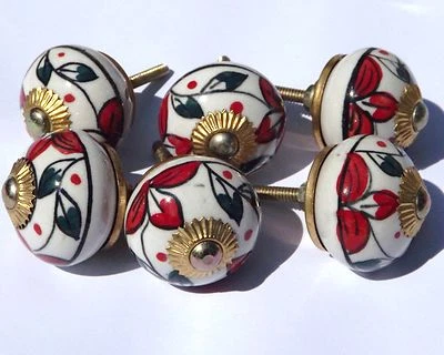  White round with red flowers and dark green leaves ceramic  knobs (brass ) x 6 - Image 1 of 4