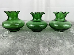 Set of 3 Vintage Anchor Hocking Green Glass Ruffled Rim Bulb Flower Vases - Picture 1 of 8