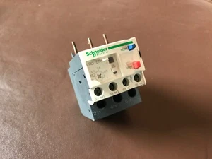 RELÉ DE SOBRECARGA SCHNEIDER LRD 05 0,63-1A (168) - Imagen 1 de 3