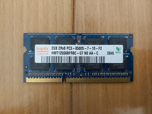 SO-DIMM HYNIX modello  HMT125S6BFR8C-G7 2 GB DDR3 1333 MHz - Foto 1 di 1