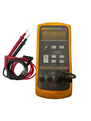 FLUKE 712 RTD Calibrator With Probe Wires - Image 1 of 4