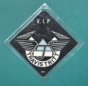 Vintage BACKSTAGE ALL-ACCESS PASS: 1990s Travis Tritt - VIP - Picture 1 of 2