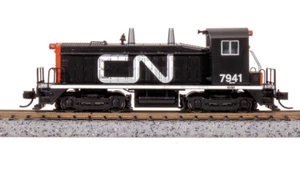Broadway Limited 7489 N Scale Canadian National EMD NW2 Diesel Locomotive #7957 - Picture 1 of 5