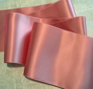 2-3/4" BREITES SCHWEIZER DOPPELSEITIGES SATINBAND - STAUBIGE ROSE - YARDWARE - Bild 1 von 1