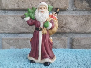 Estatuilla de Navidad de porcelana de Santa del Viejo Mundo. 5" de alto - Imagen 1 de 7