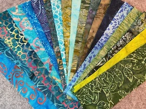 Tiras de tela de algodón Batik 20 piezas 2,5"x 21" cinta azul verde turquesa, nota - Imagen 1 de 3
