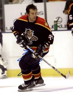Foto firmada/autografiada de Todd Bertuzzi de los Florida Panthers 8x10 153085 - Imagen 1 de 2
