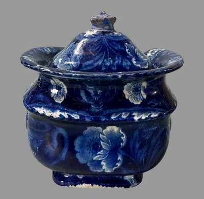 Antique Blue & White Floral Decorated Staffordshire Porcelain Covered Sugar Bowl - Image 1 of 4