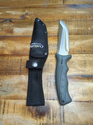 Camillus Fixed Knife 4.5" Full Tang Stainless Steel Blade Gray Rubber Handle - Image 1 of 4