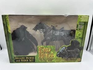 ToyBiz Lord of the Rings Deluxe Ringwraith and Horse Action Figure Set 2001 - Picture 1 of 8