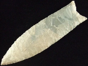 Exceptionally Fine 4 3/4 inch Missouri Clovis Point with COA Arrowheads - Picture 1 of 4