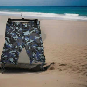Noiz Premium Jeans Mens Cargo Blue Camo Shorts Size 34 - Picture 1 of 3