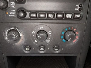 2007 Pontiac Grand Prix Used AC Climate Control Unit Manual C67 128K Miles - Picture 1 of 12