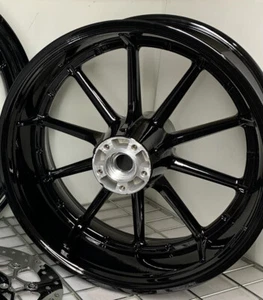 Harley REAR Breakout Softail FXSB Mag Wheel 2013-23 CUSTOM BLACK RIM (EXCHANGE) - Picture 1 of 6