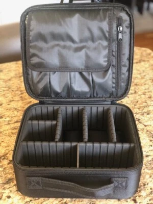 Bolsa organizadora de maquillaje Foto 1 de 2