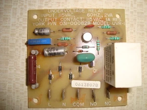 YORK CHILLER BOARD 031-00082B UNDERVOLTAGE RELAY BOARD PLC 031-00082 UVR-1 - Picture 1 of 3