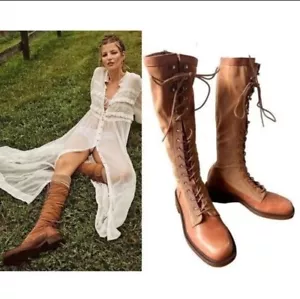 Stivali Free People Trickum alti militari stringati whisky marroni nuovi taglia 37, US 6,5 - Foto 1 di 12