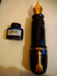 Silver Crane Company Large Ceramic Parker Fountain Pen 1984 & Quink Pen Pot '86 - Picture 1 of 10