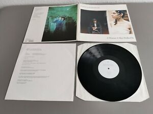 LP vinyle original PJ HARVEY A Woman A Man Walked By (2009 Island Records UK)