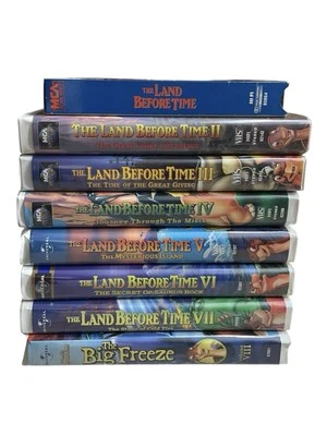 8 Vintage VHS ‘Land Before Time’ Clamshell Video Set Volumes 1-7 + Big Freeze - Image 1 of 4