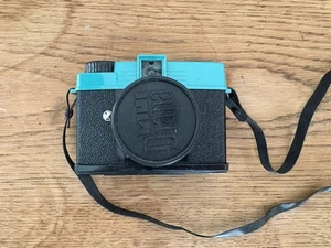 Diana Mini Tomography Camera With Strap And Lens - Picture 1 of 3