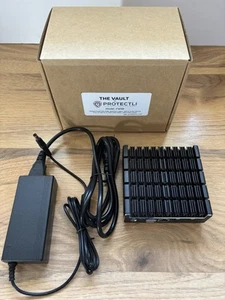 Protectli Vault FW4B-0, 32GBmSATA SSD, 4GB RAM, Intel Quad Core Firewall MiniPC - Picture 1 of 11