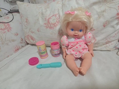 Boneca Kenner All Gone 1991 colher frasco cerejas leite não funciona com frasco conjunto de fórmula  - Imagem 1 de 4