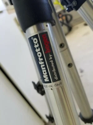 Manfrotto Bogen 3021 3021S Professional Tripod With MOD 168 Head Italy  - Image 1 of 4