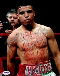 Victor Ortiz Boxer Signed 8x10 Matte Cardstock Photo PSA Authenticated - Picture 1 of 2
