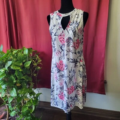 Vestido floral sin mangas para mujer Jennifer Lopez, mediano Foto 1 de 4