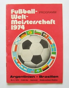 1974 World Cup ARGENTINA v BRAZIL (Red Cover) *VG Condition Football Programme* - Picture 1 of 3
