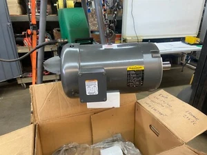 BALDOR VM3708T ELECTRIC MOTOR - Picture 1 of 4