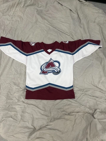 Colorado Avalanche Vintage Jersey Youth Size Small White Pro Player Cover